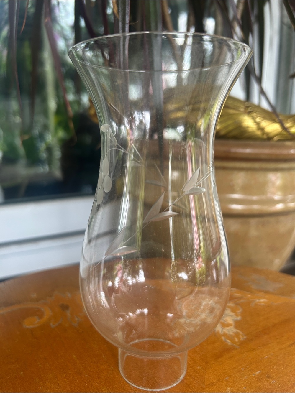 Vintage Clear Etched Glass Hurricane Vase with Grape Motif - - Picture 4 of 9